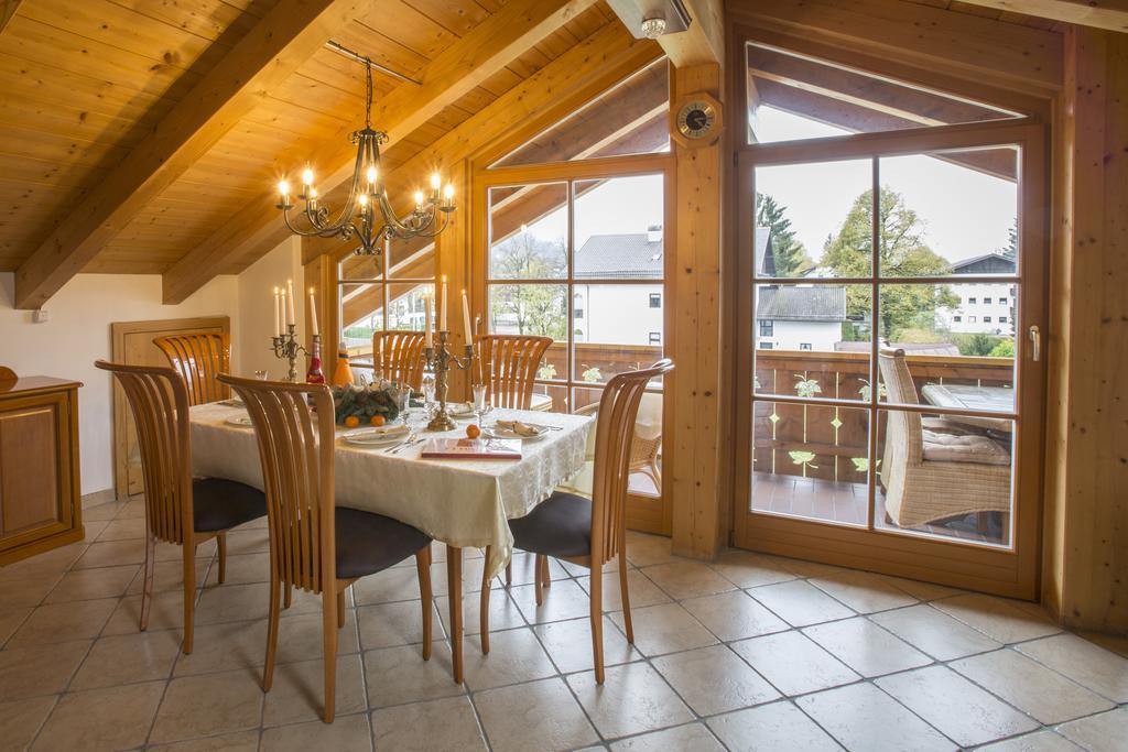 Golden Gapa Penthouse 1 Garmisch-Partenkirchen Room photo